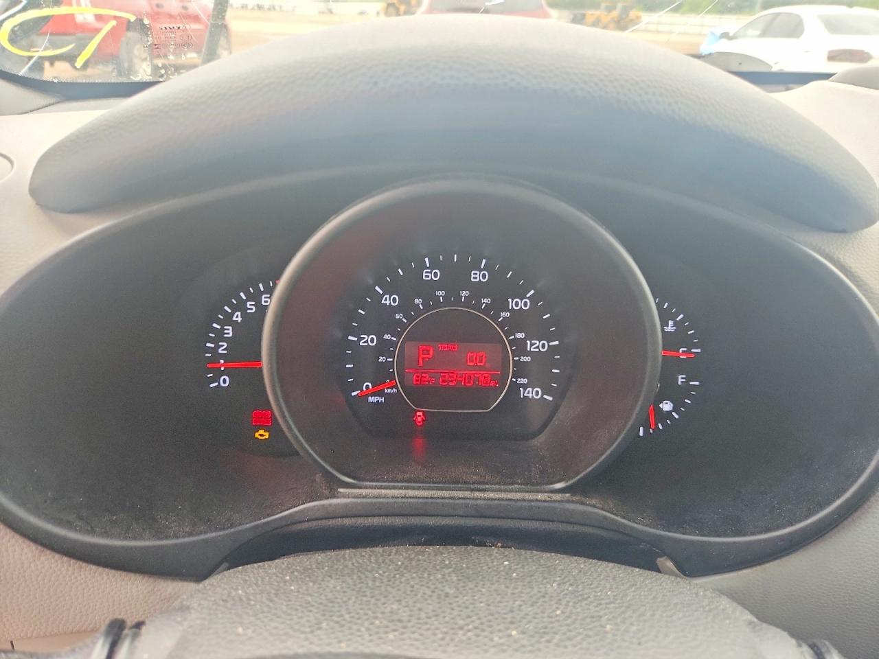 KNDJN2A25F7157525 · 2015 KIA SOUL · 9/13