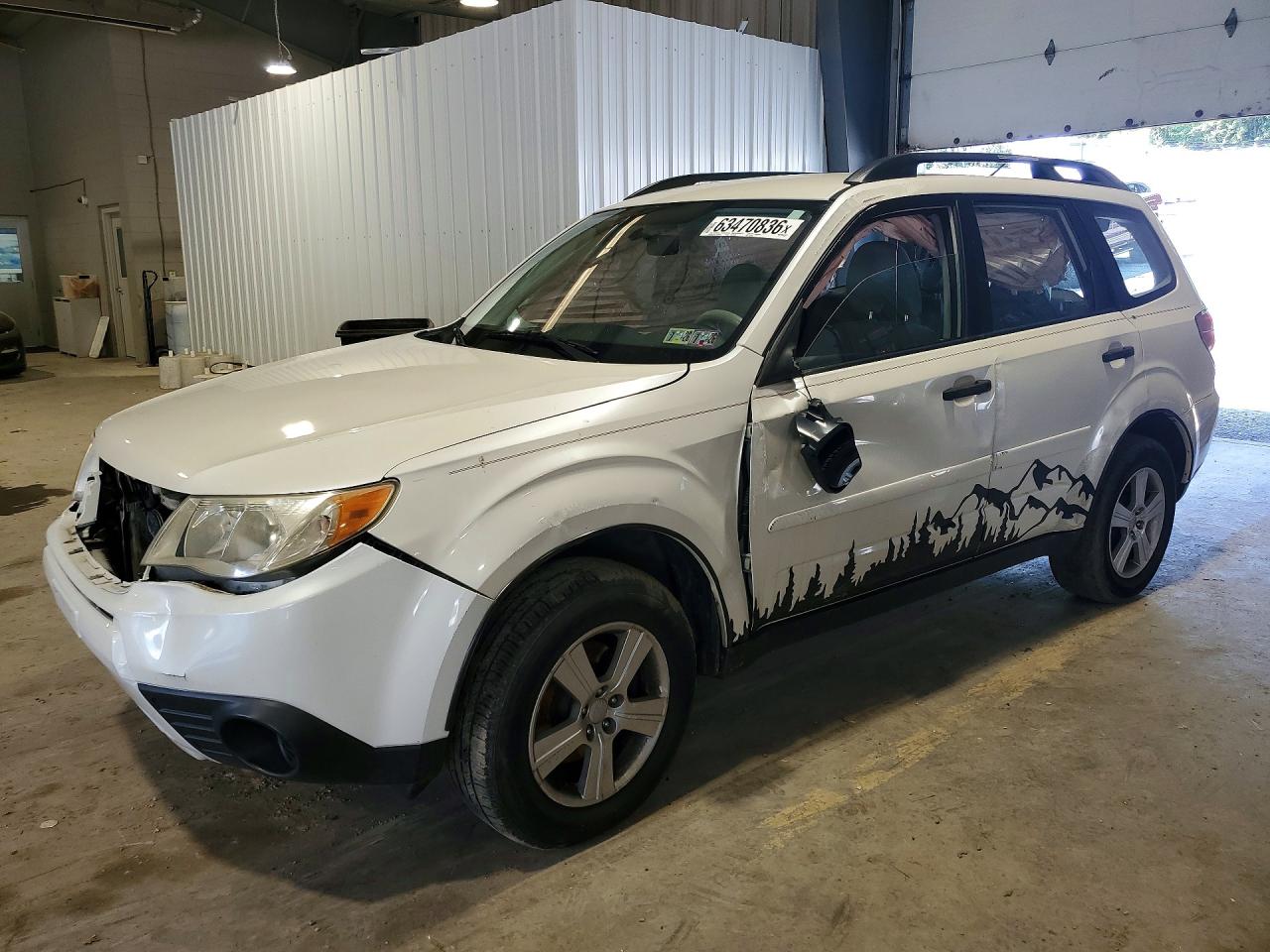 JF2SHABC5BH715330 · 2011 SUBARU FORESTER