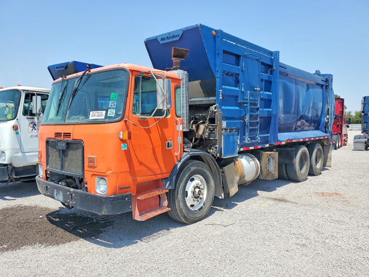 5VCACRKF2BH211743 · 2011 AUTOCAR LLC XPEDITOR