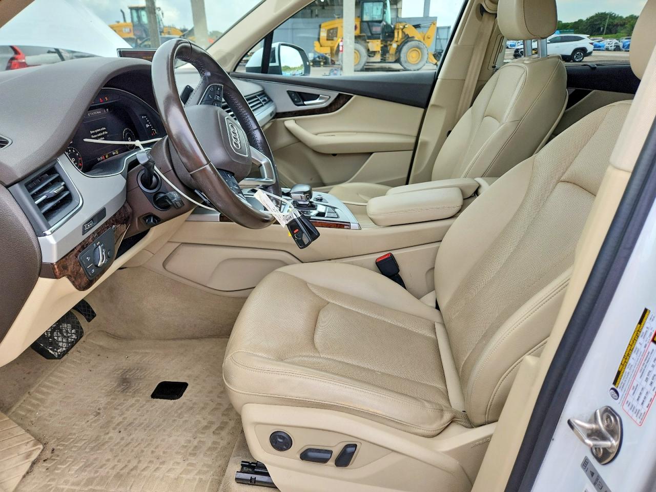 WA1LHAF78KD024441 · 2019 AUDI Q7 · 7/14