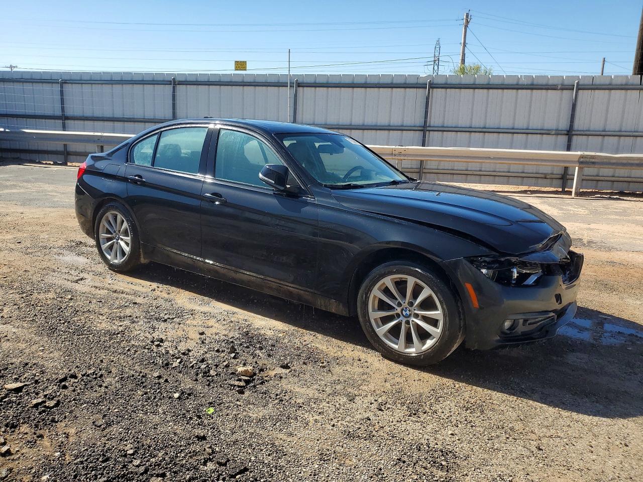 WBA8A3C53JA494758 · 2018 BMW 320 · 4/12