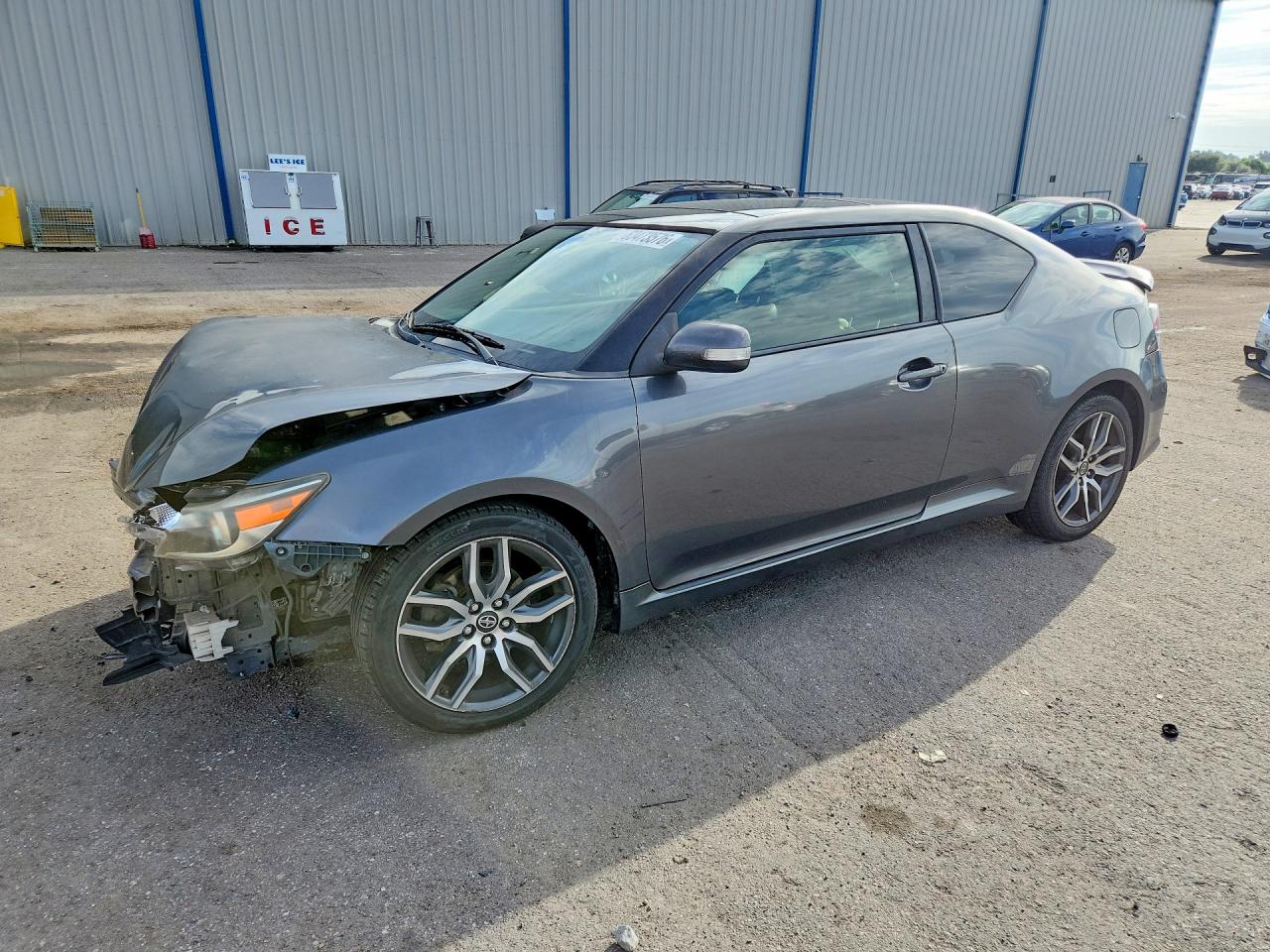 JTKJF5C7XF3096969 · 2015 SCION TC