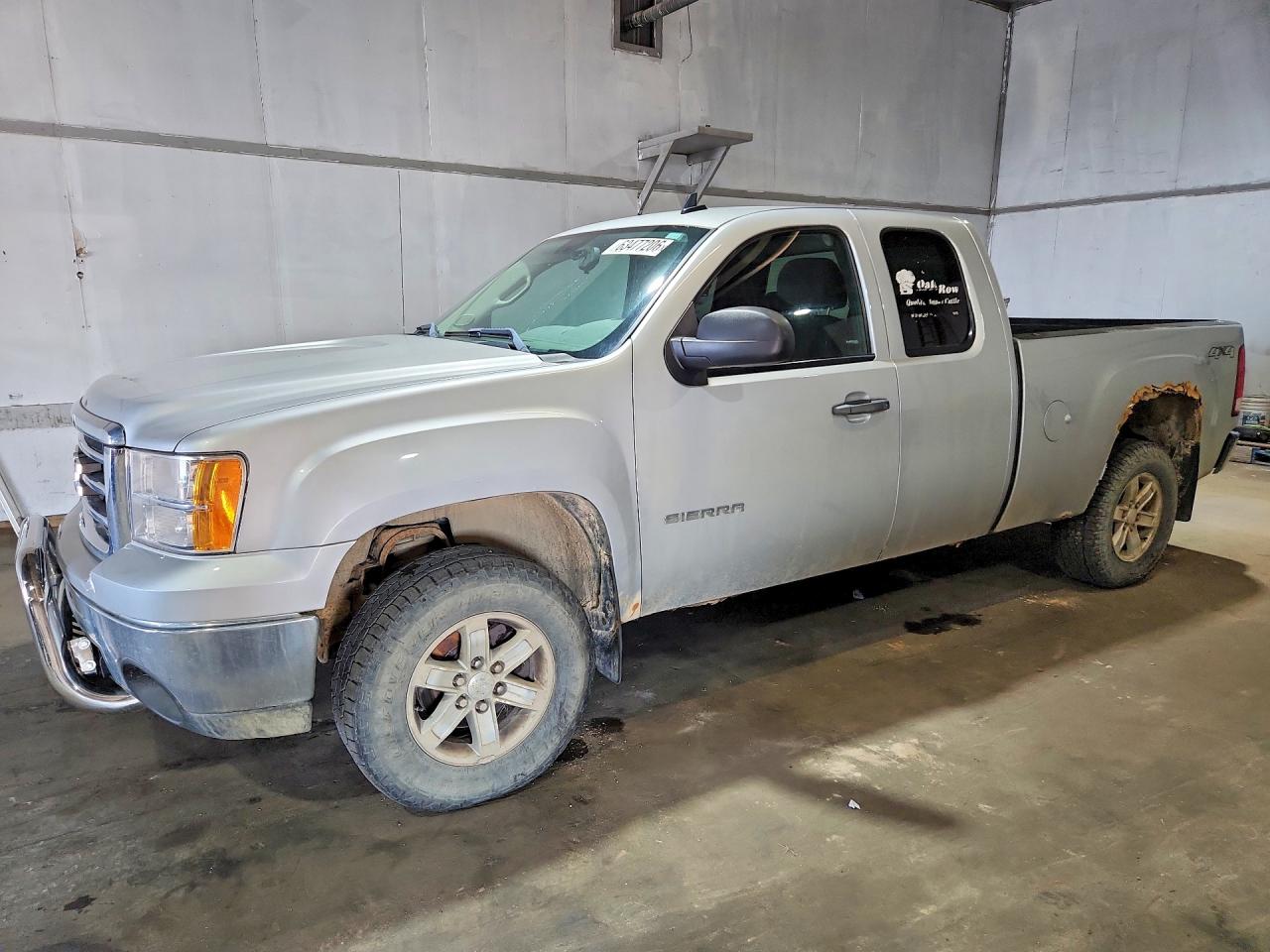 1GTR2VE73DZ277831 · 2013 GMC SIERRA