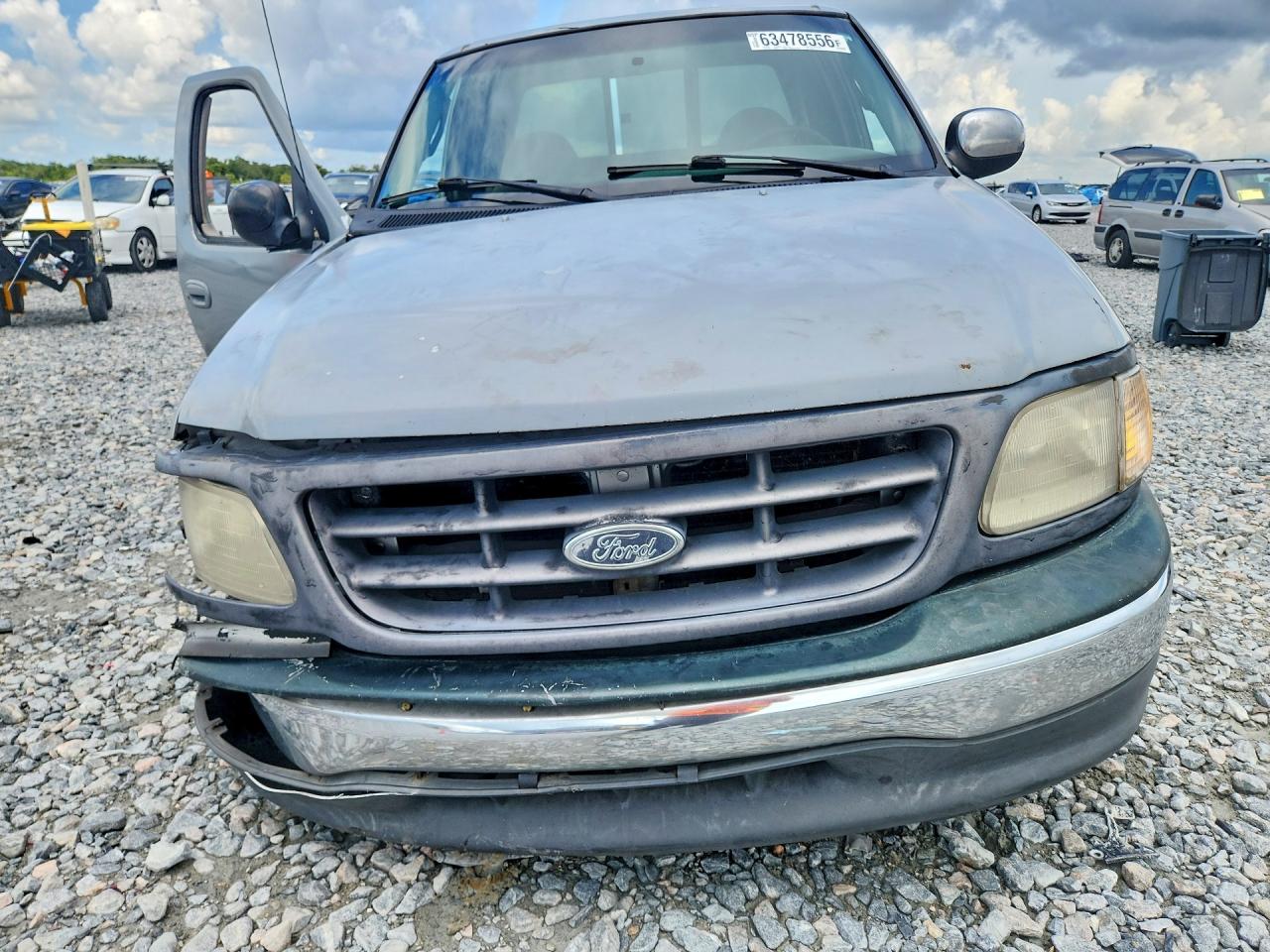 1FTZX0725YKB25795 · 2000 FORD F150 · 5/12