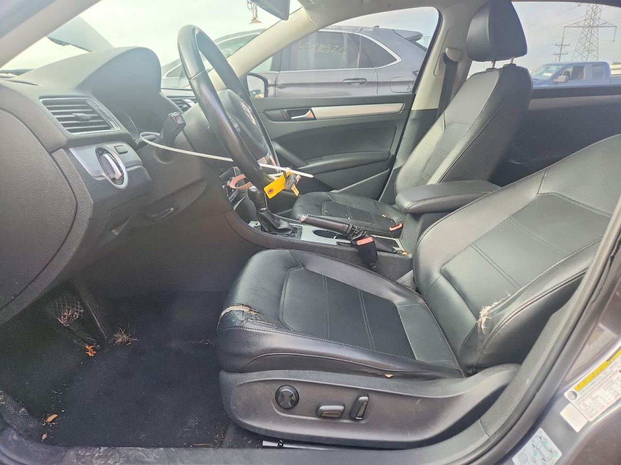 1VWBP7A3XDC009957 · 2013 VOLKSWAGEN PASSAT · 7/12