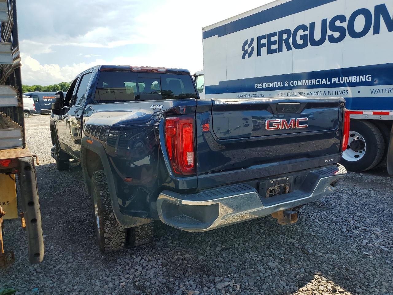 1GT49UEY3NF190488 · 2022 GMC SIERRA · 2/12