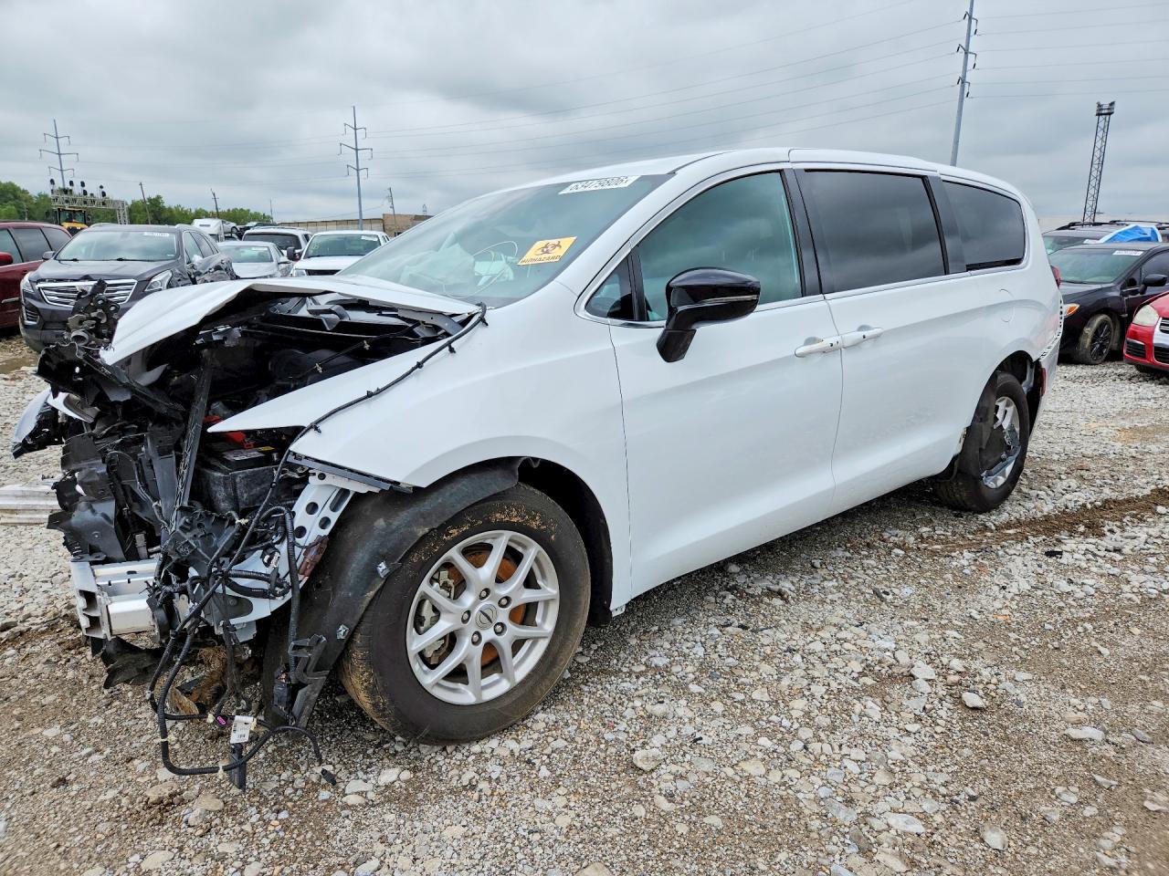 2C4RC1CG0SR500374 · 2025 CHRYSLER VOYAGER