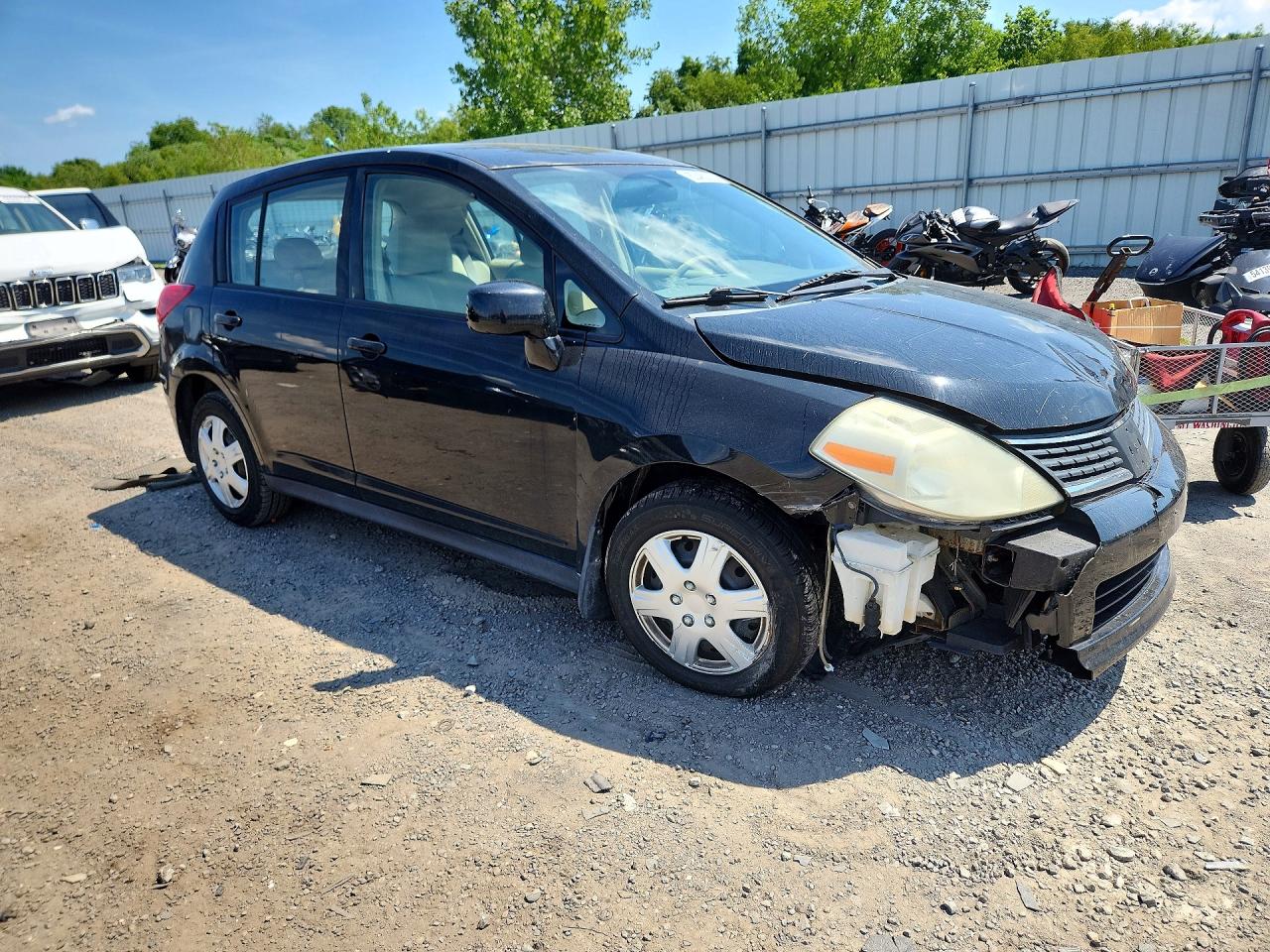 3N1BC13E38L403047 · 2008 NISSAN VERSA · 4/12