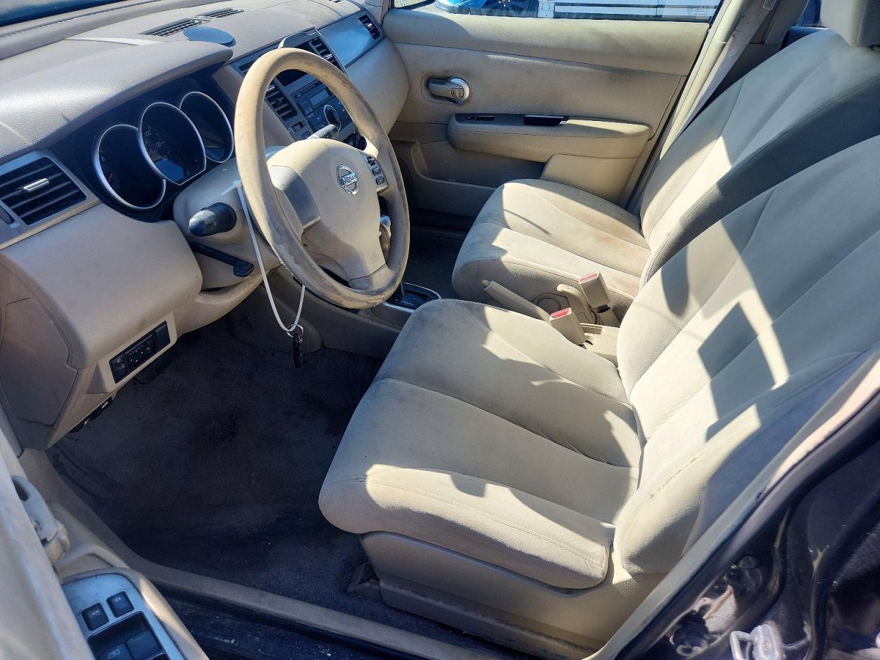 3N1BC13E38L403047 · 2008 NISSAN VERSA · 7/12
