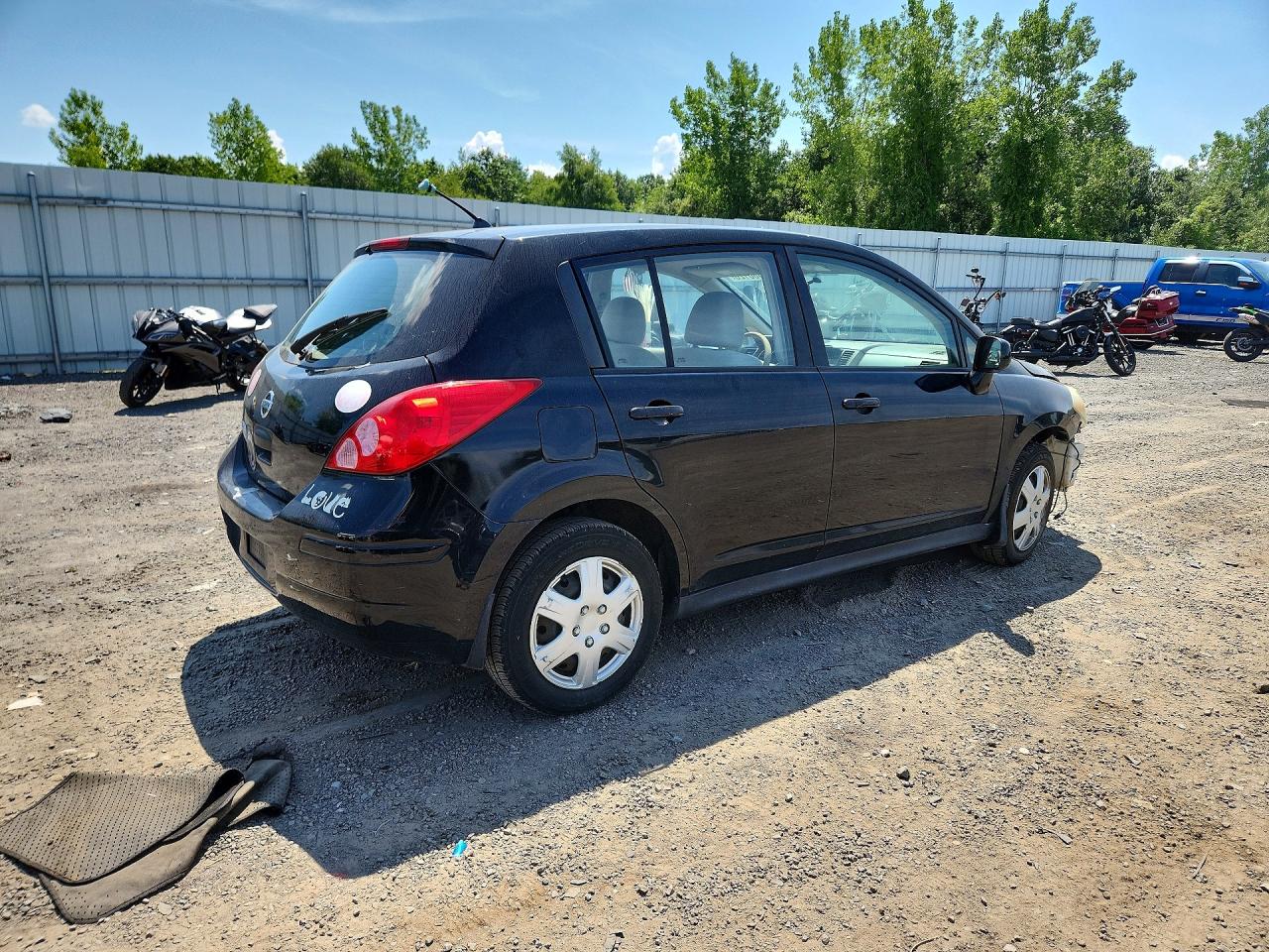 3N1BC13E38L403047 · 2008 NISSAN VERSA · 3/12