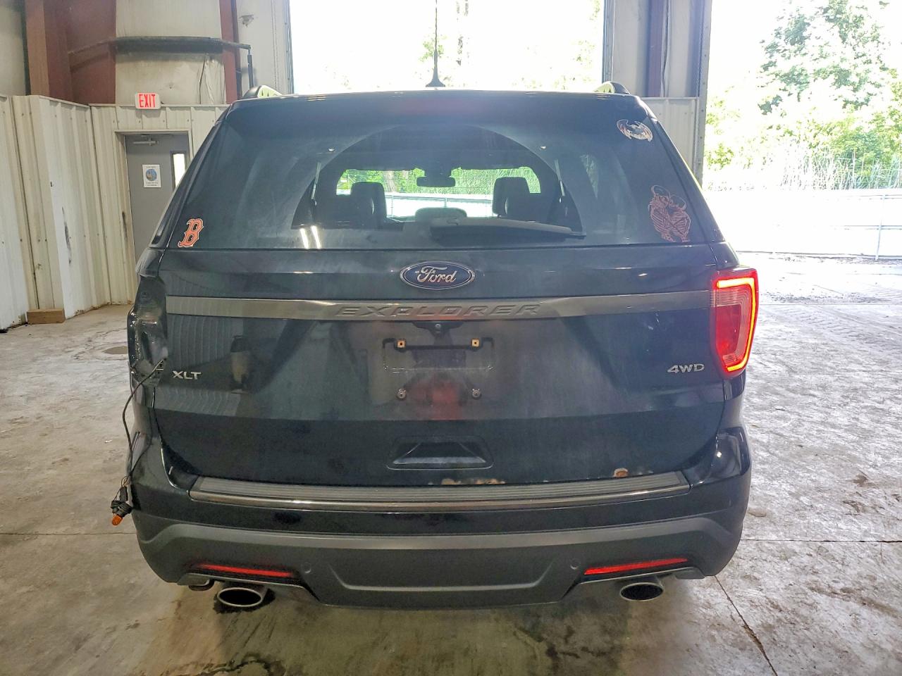 1FM5K8D89JGB01945 · 2018 FORD EXPLORER · 6/13