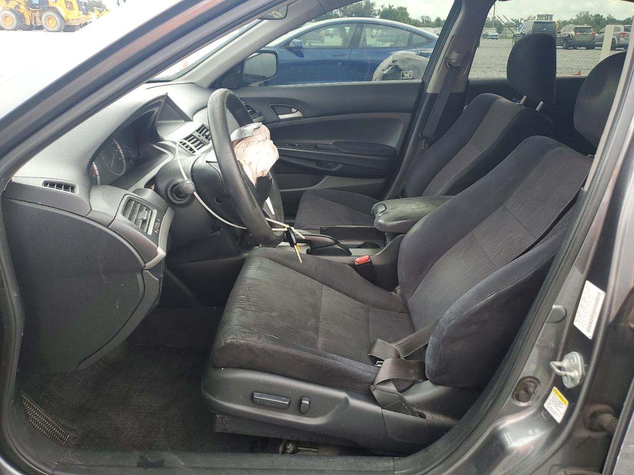 1HGCP2F40BA024134 · 2011 HONDA ACCORD · 7/13