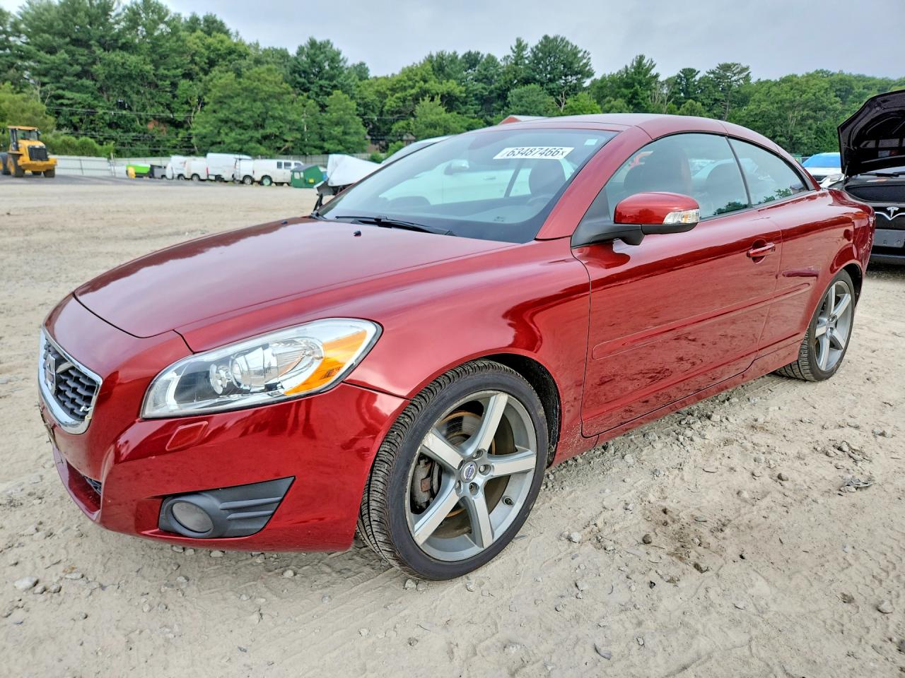 YV1672MC5BJ110006 · 2011 VOLVO C70