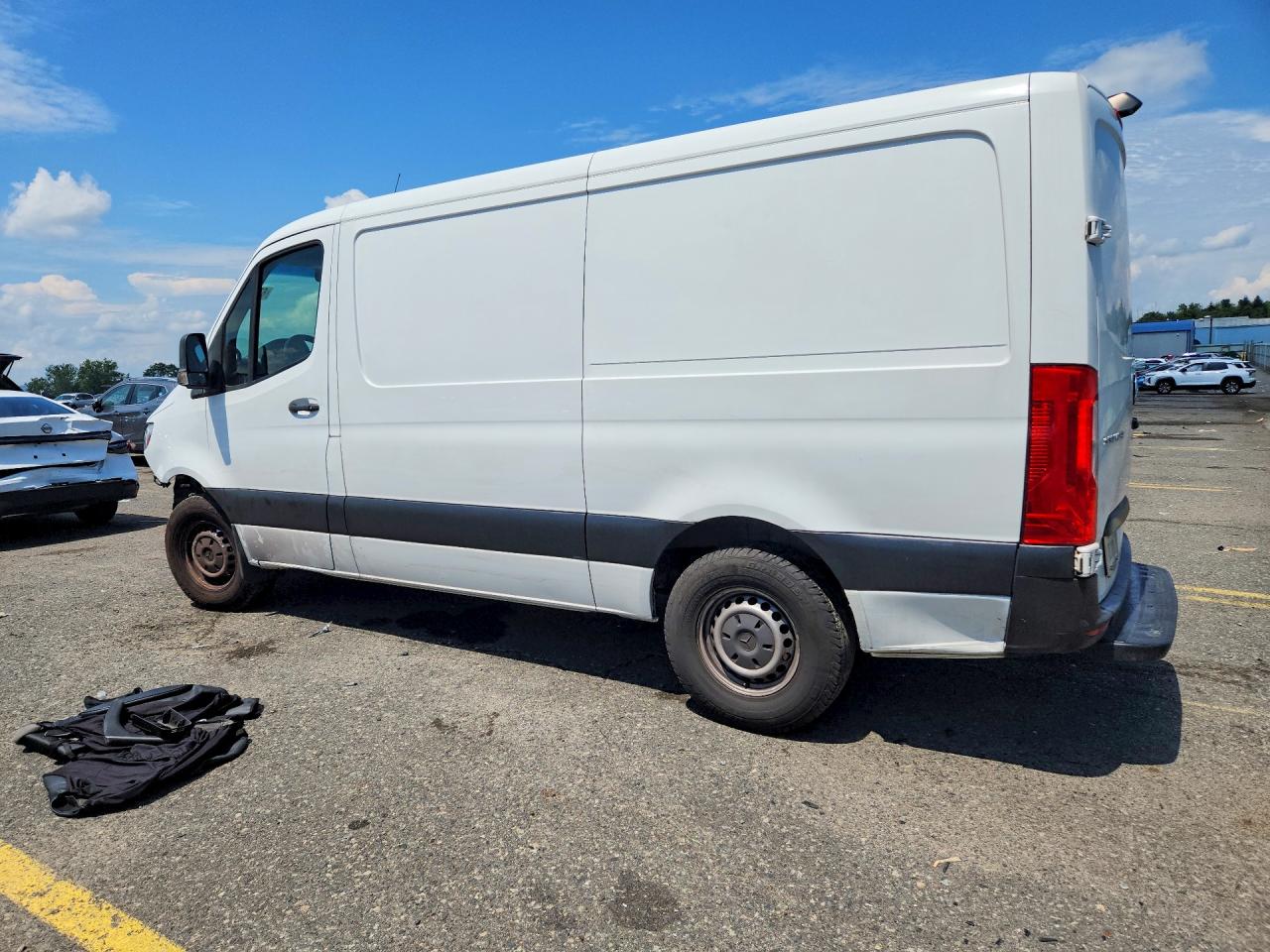 WD3PE7ED3KT016032 · 2019 MERCEDES-BENZ SPRINTER · 2/14