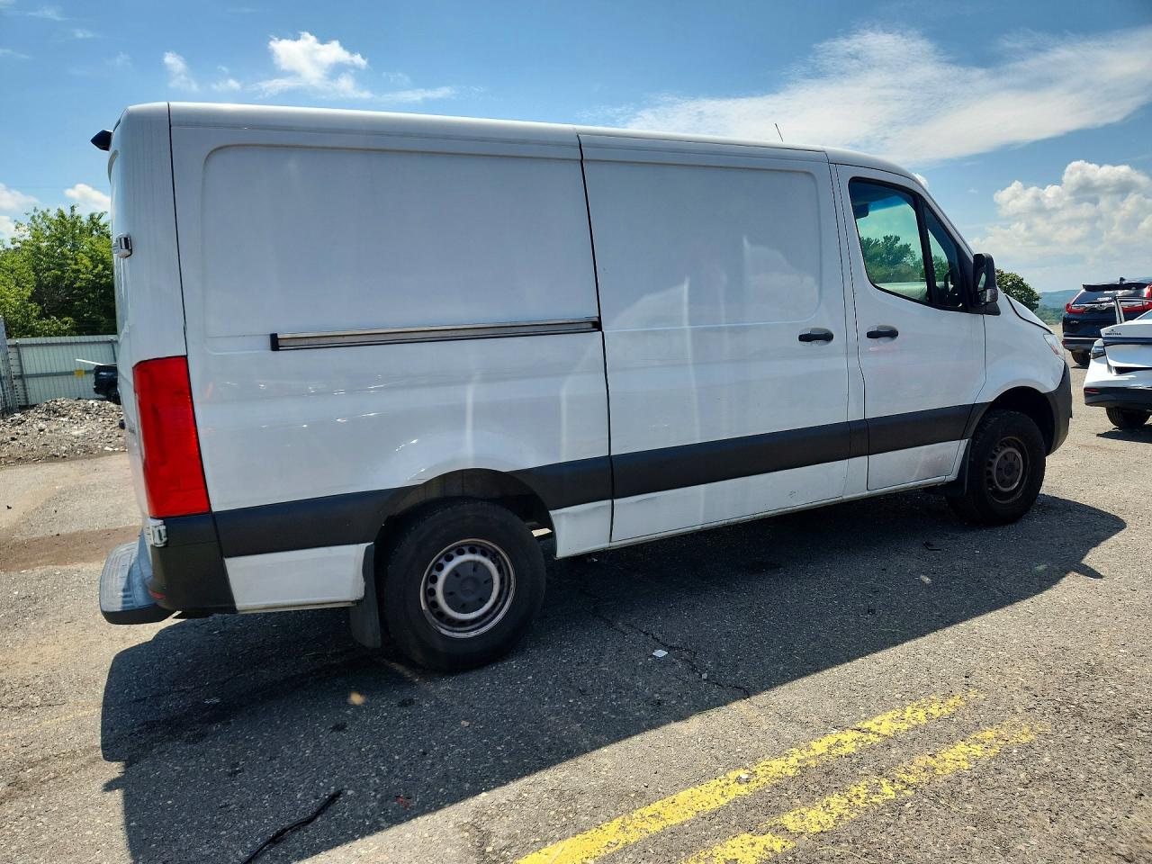 WD3PE7ED3KT016032 · 2019 MERCEDES-BENZ SPRINTER · 3/14