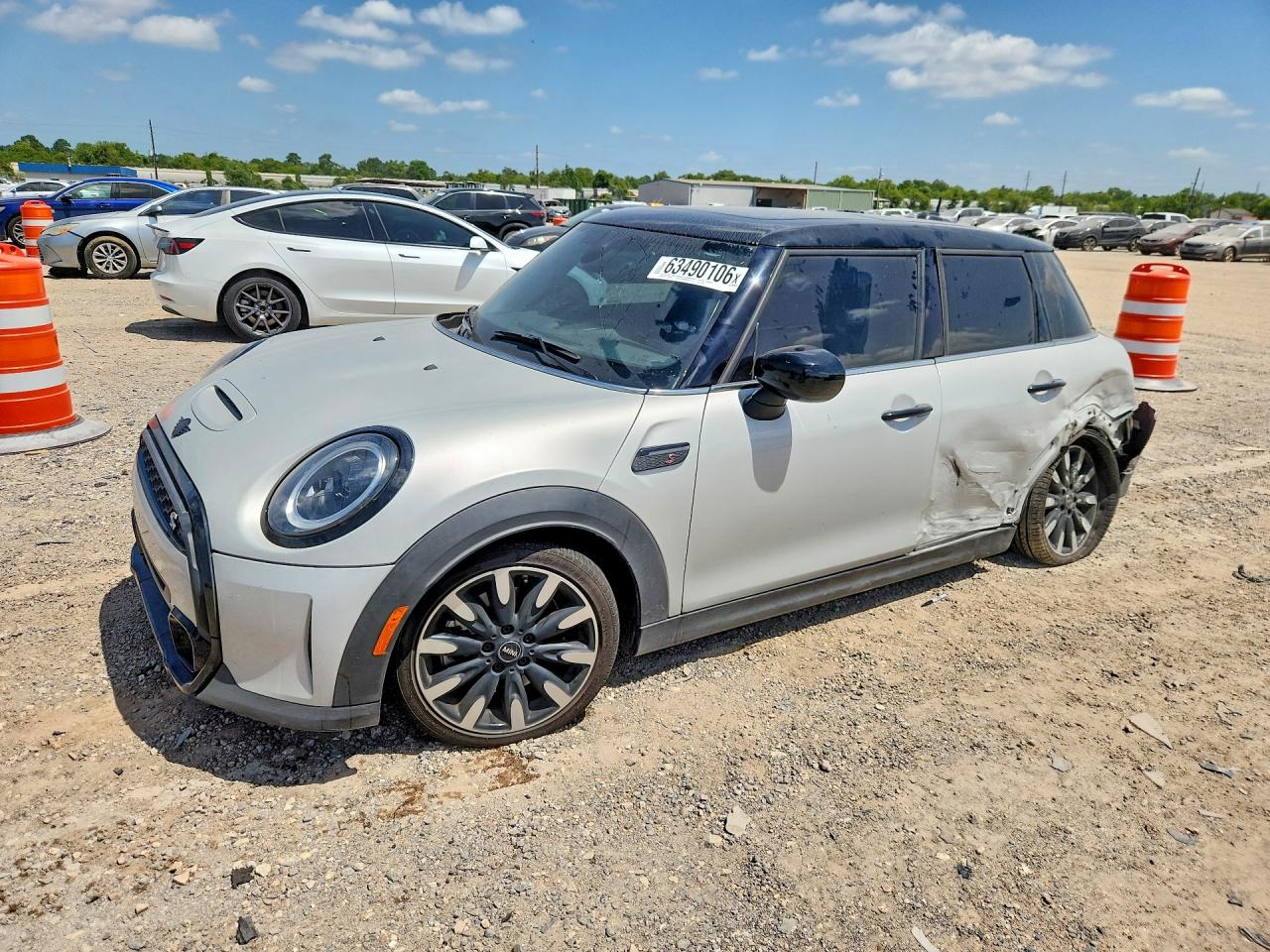 2023 MINI COOPER