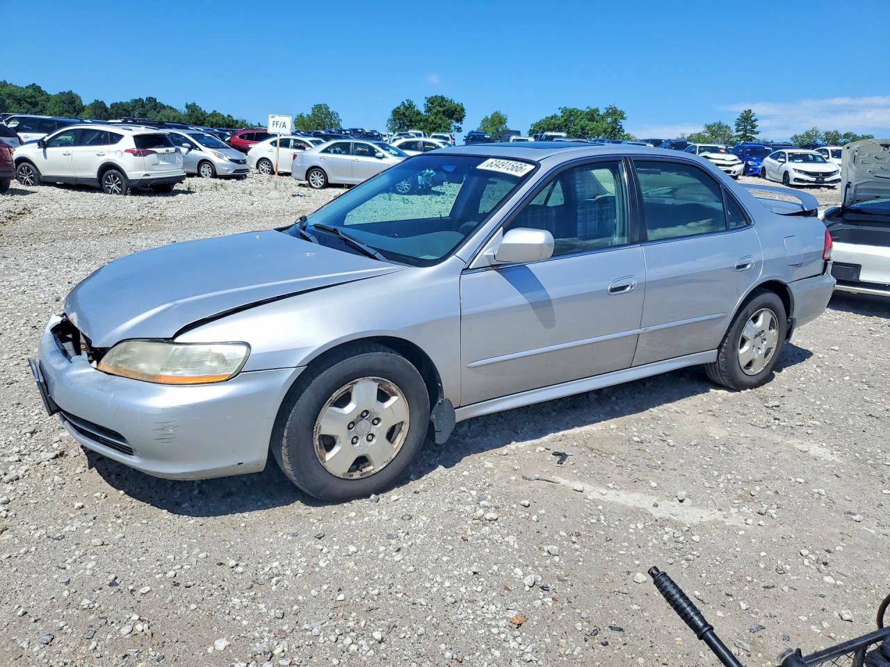 1HGCG16552A036296 · 2002 HONDA ACCORD