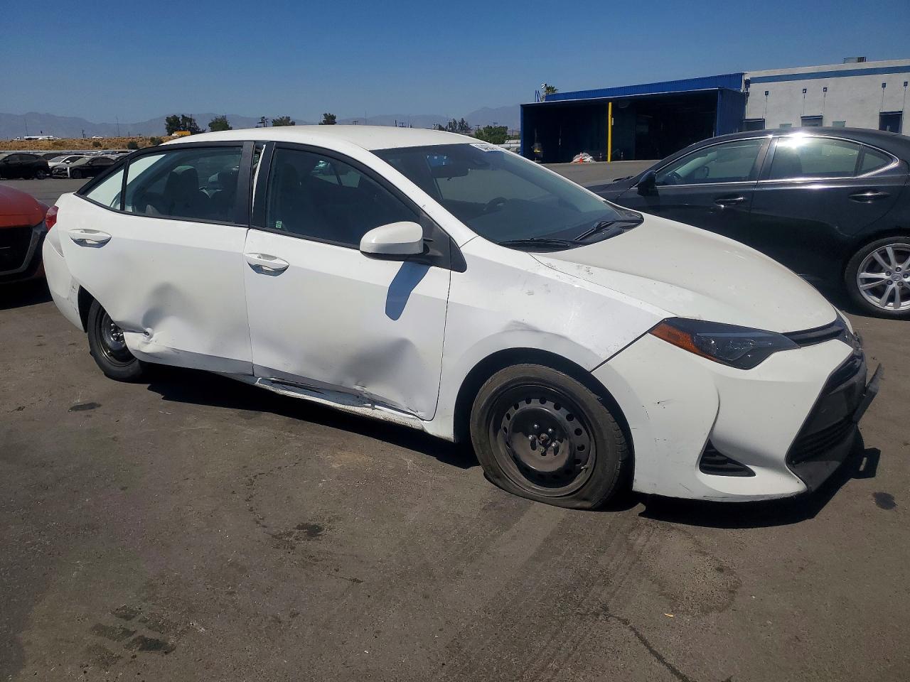 2T1BURHE6JC031083 · 2018 TOYOTA COROLLA · 4/12
