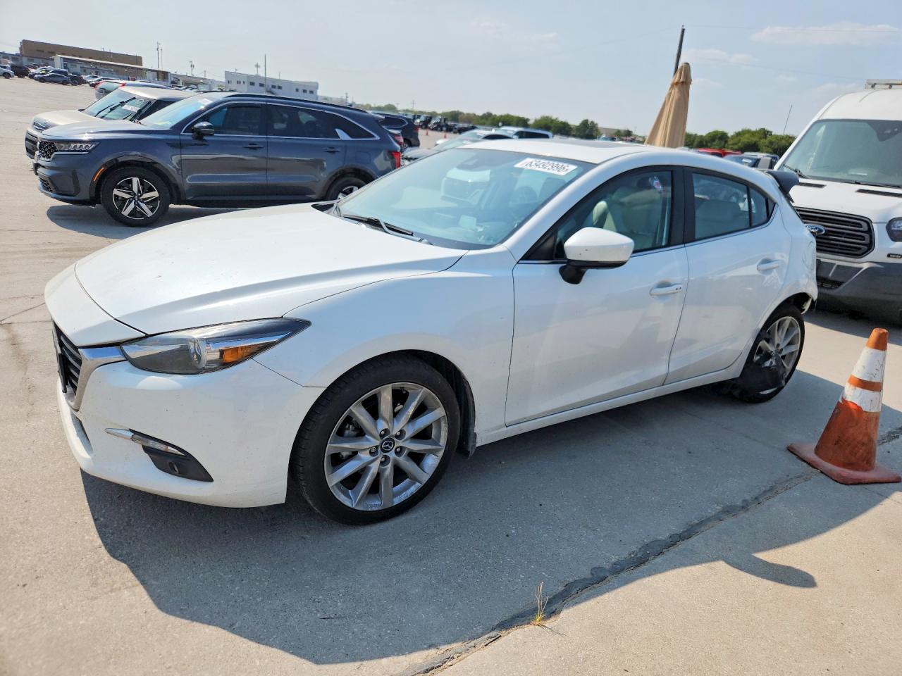 2017 MAZDA 3