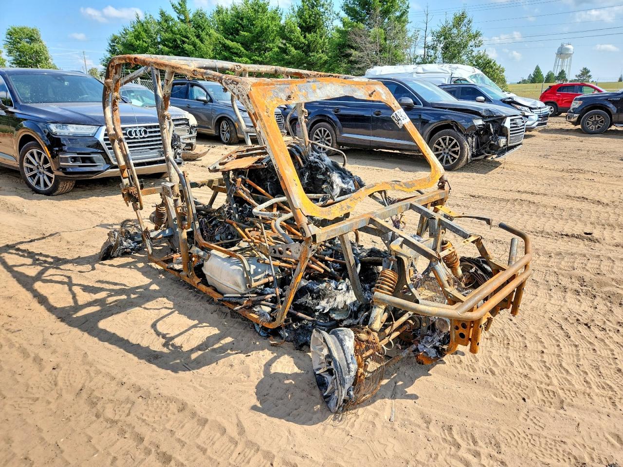 3JBKCAX29LJ000081 · 2020 CAN-AM COMMANDER