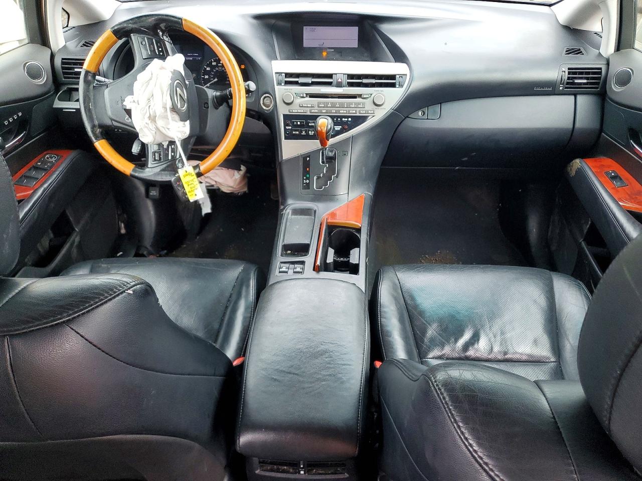 2T2BK1BA4CC132831 · 2012 LEXUS RX · 8/13
