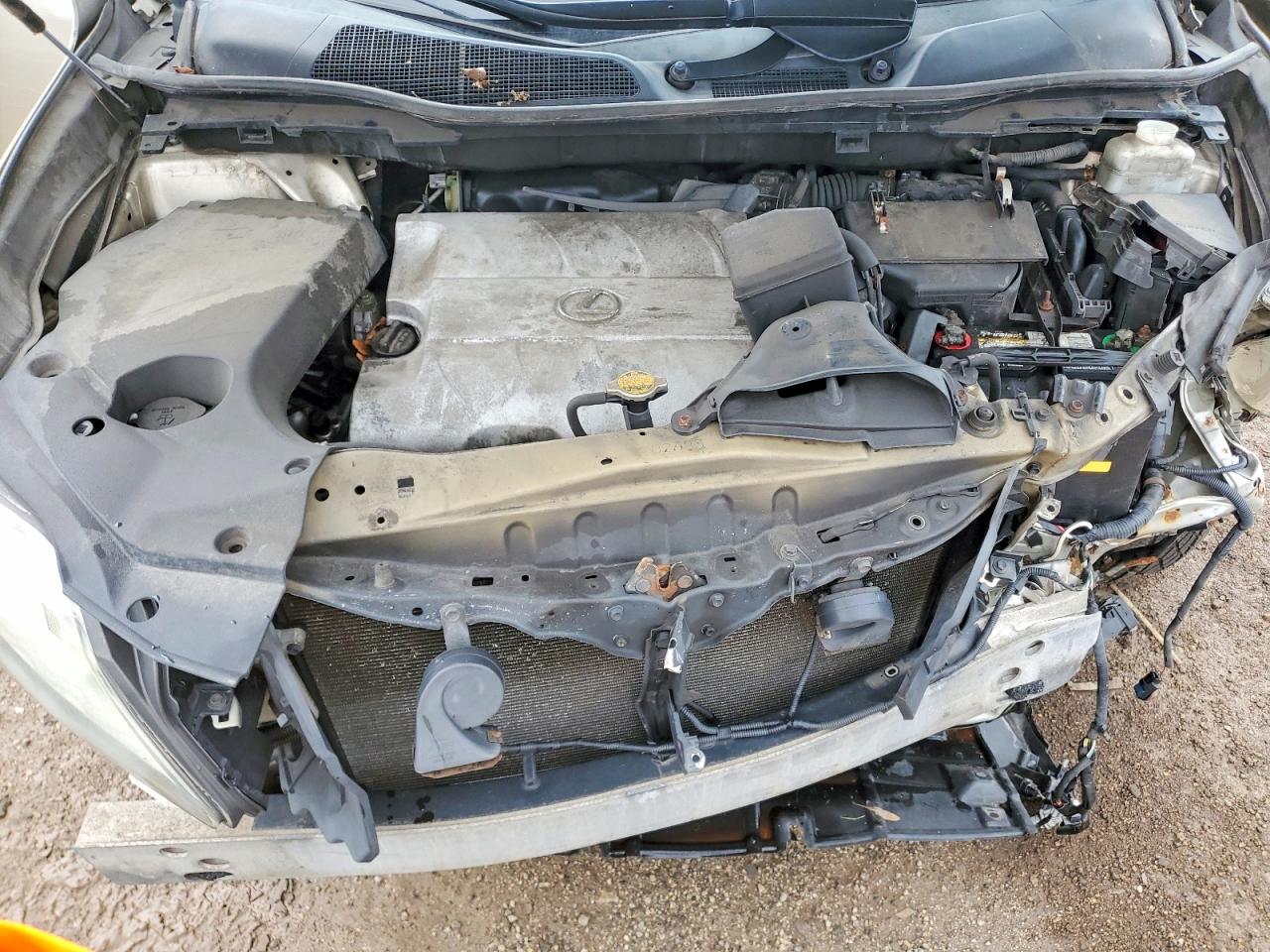 2T2BK1BA4CC132831 · 2012 LEXUS RX · 12/13