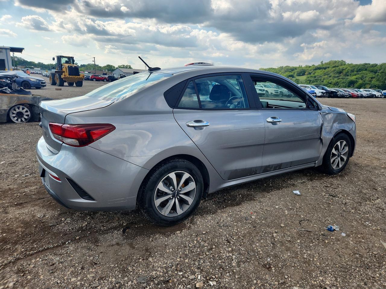 3KPA24AD4PE572410 · 2023 KIA RIO · 3/11