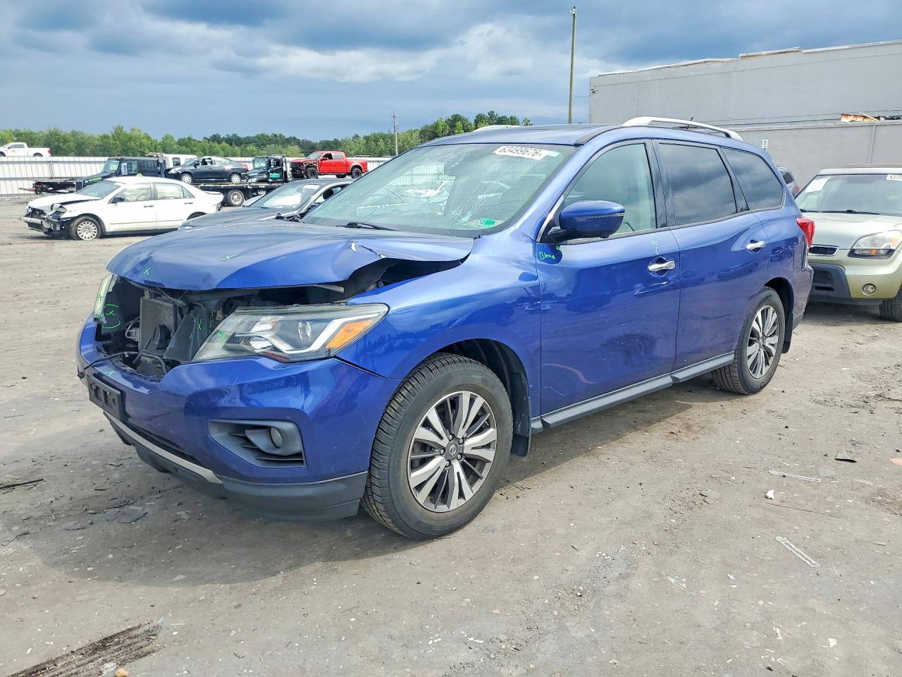 5N1DR2MM9HC684469 · 2017 NISSAN PATHFINDER