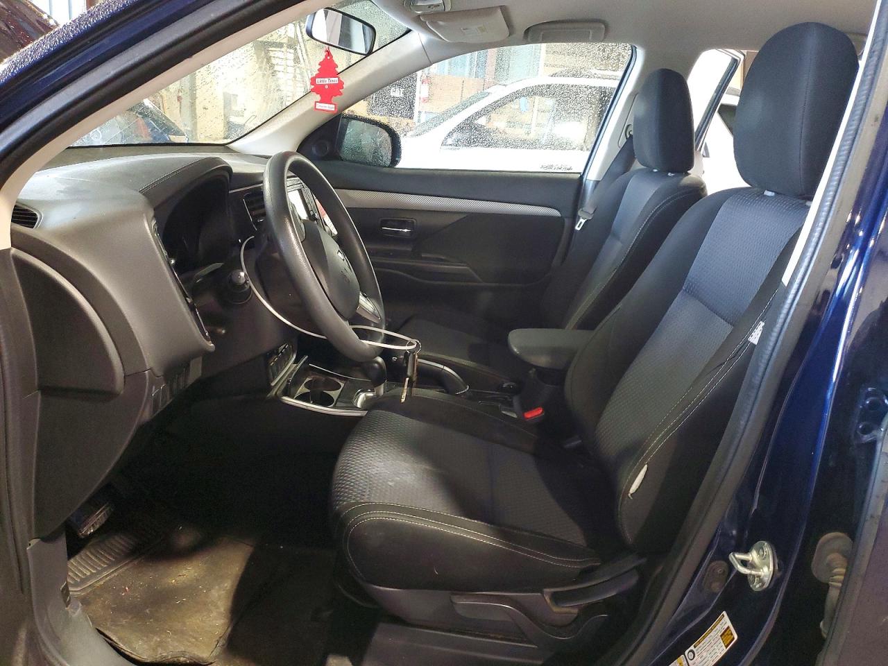 JA4AZ3A39JZ056983 · 2018 MITSUBISHI OUTLANDER · 7/13