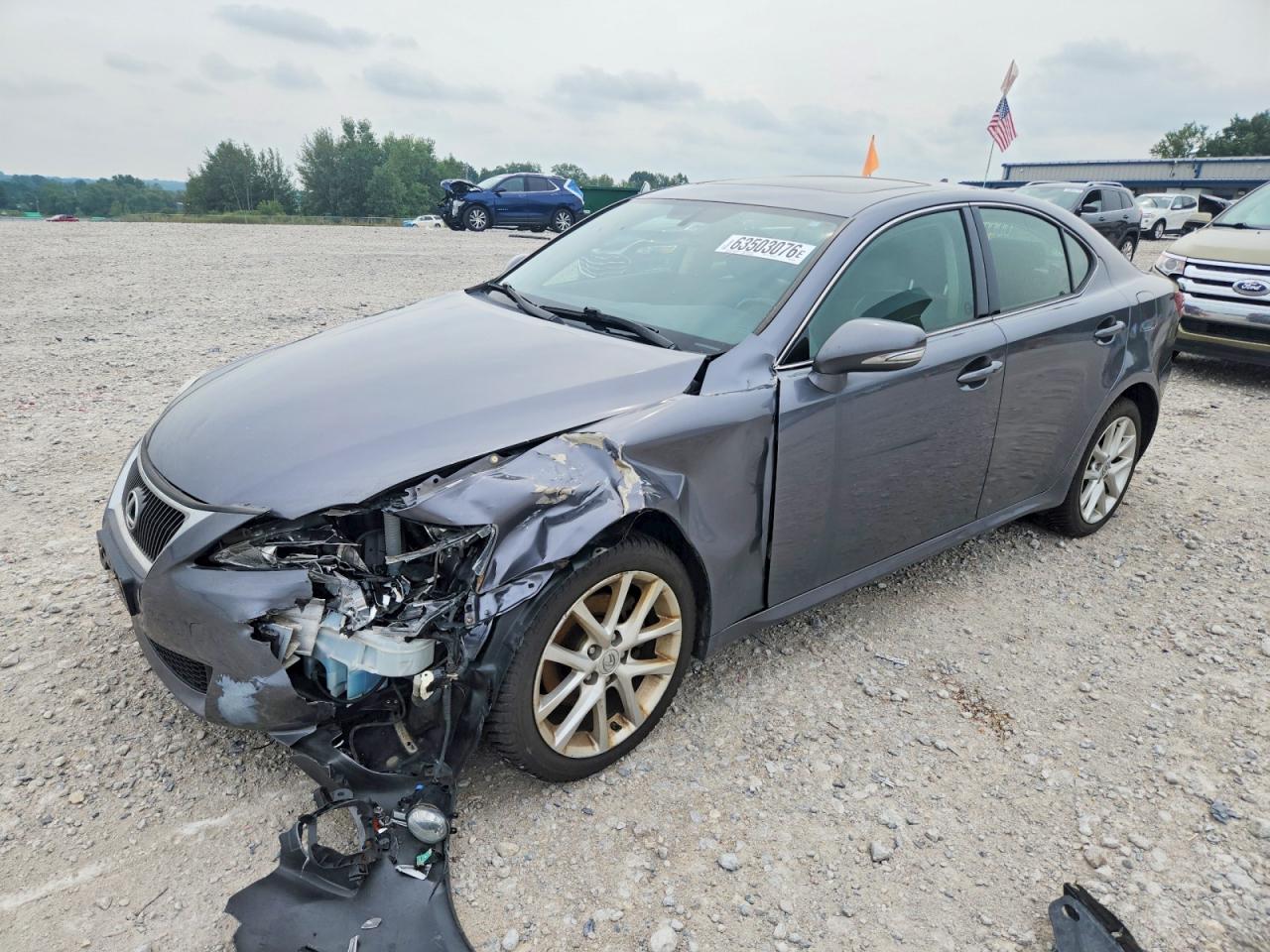 JTHCF5C26D5061253 · 2013 LEXUS IS