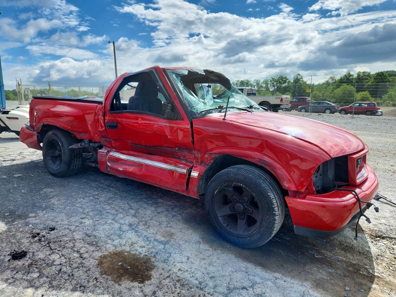 1GTCS14W618247327 · 2001 GMC SONOMA · 4/12