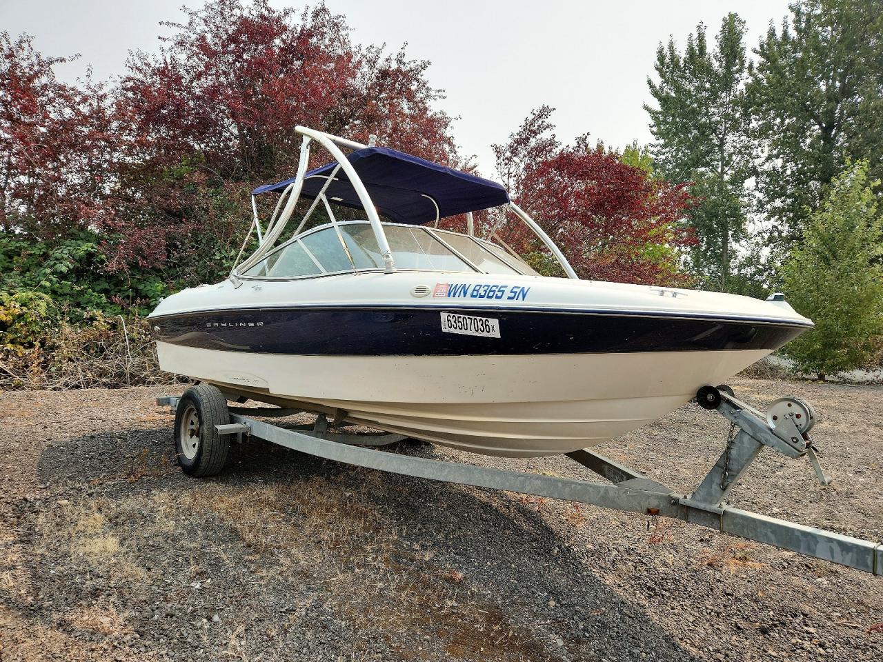 2002 BAYLINER BOAT