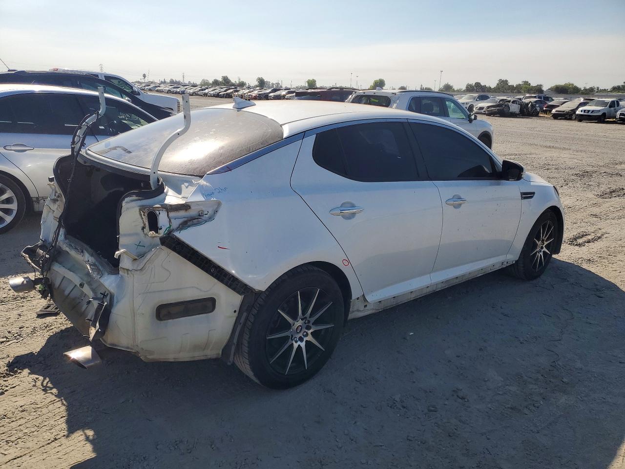 KNAGM4A74F5634121 · 2015 KIA OPTIMA · 3/12