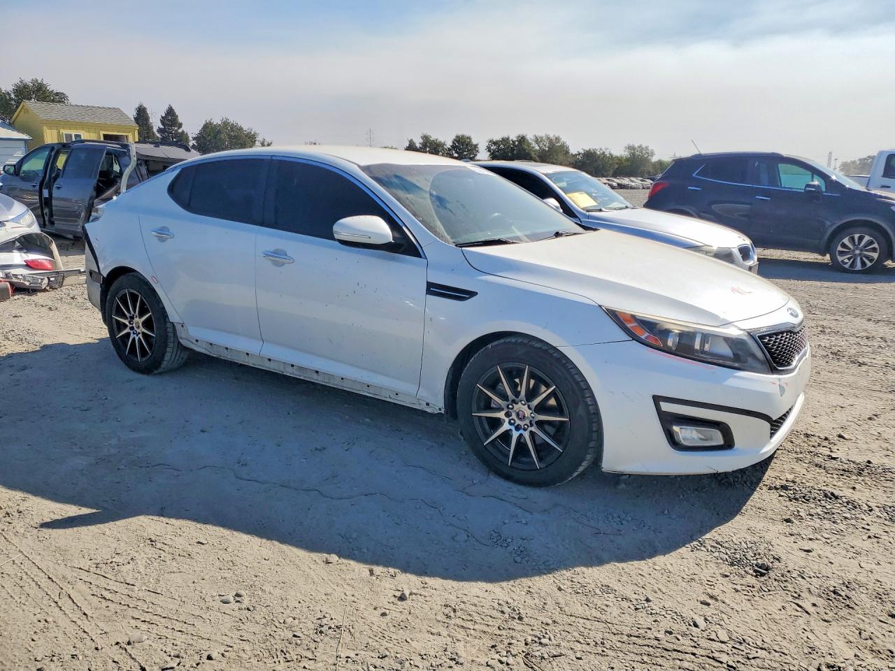 KNAGM4A74F5634121 · 2015 KIA OPTIMA · 4/12