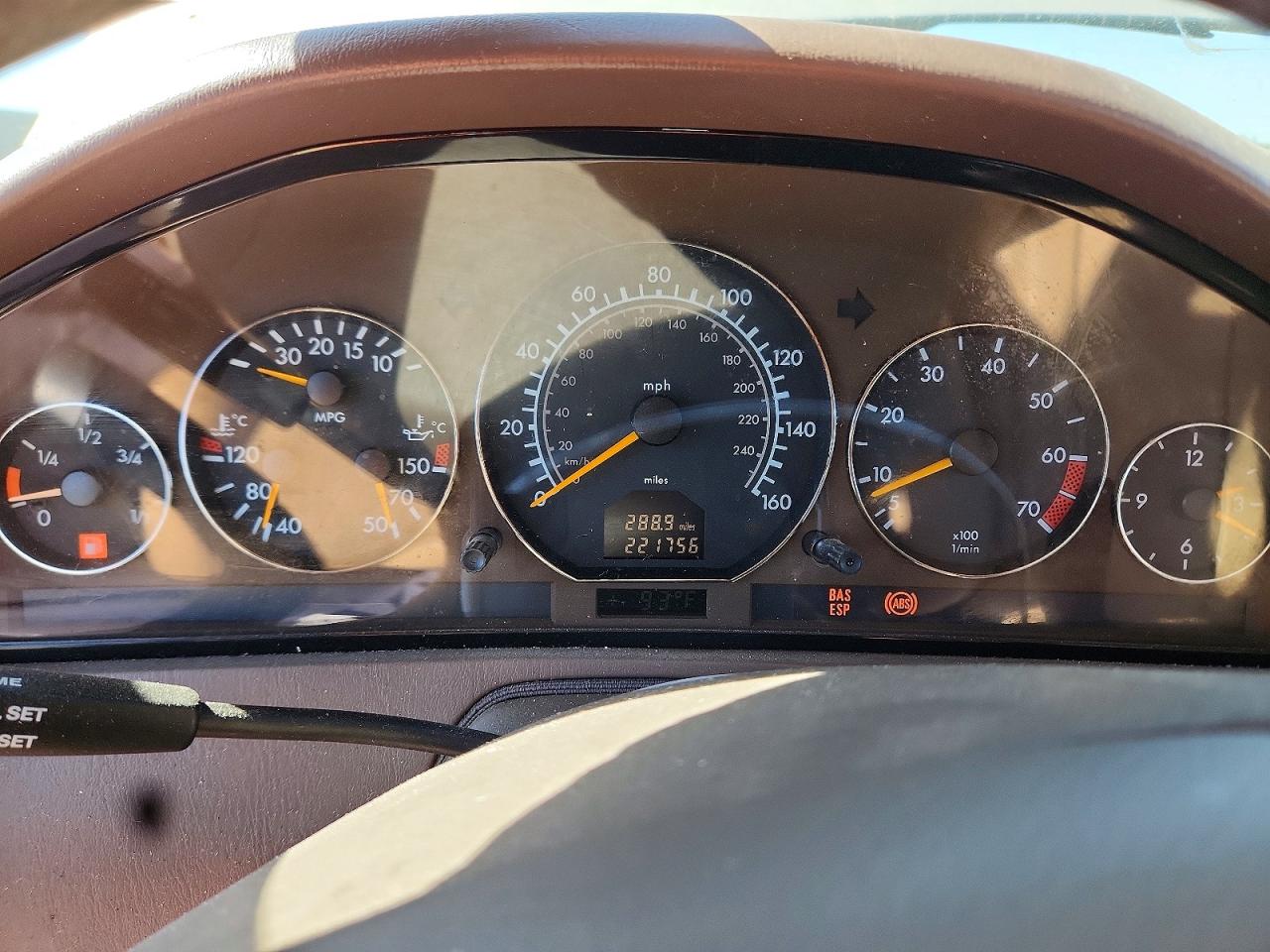 WDBFA68FXXF175834 · 1999 MERCEDES-BENZ SL · 9/12