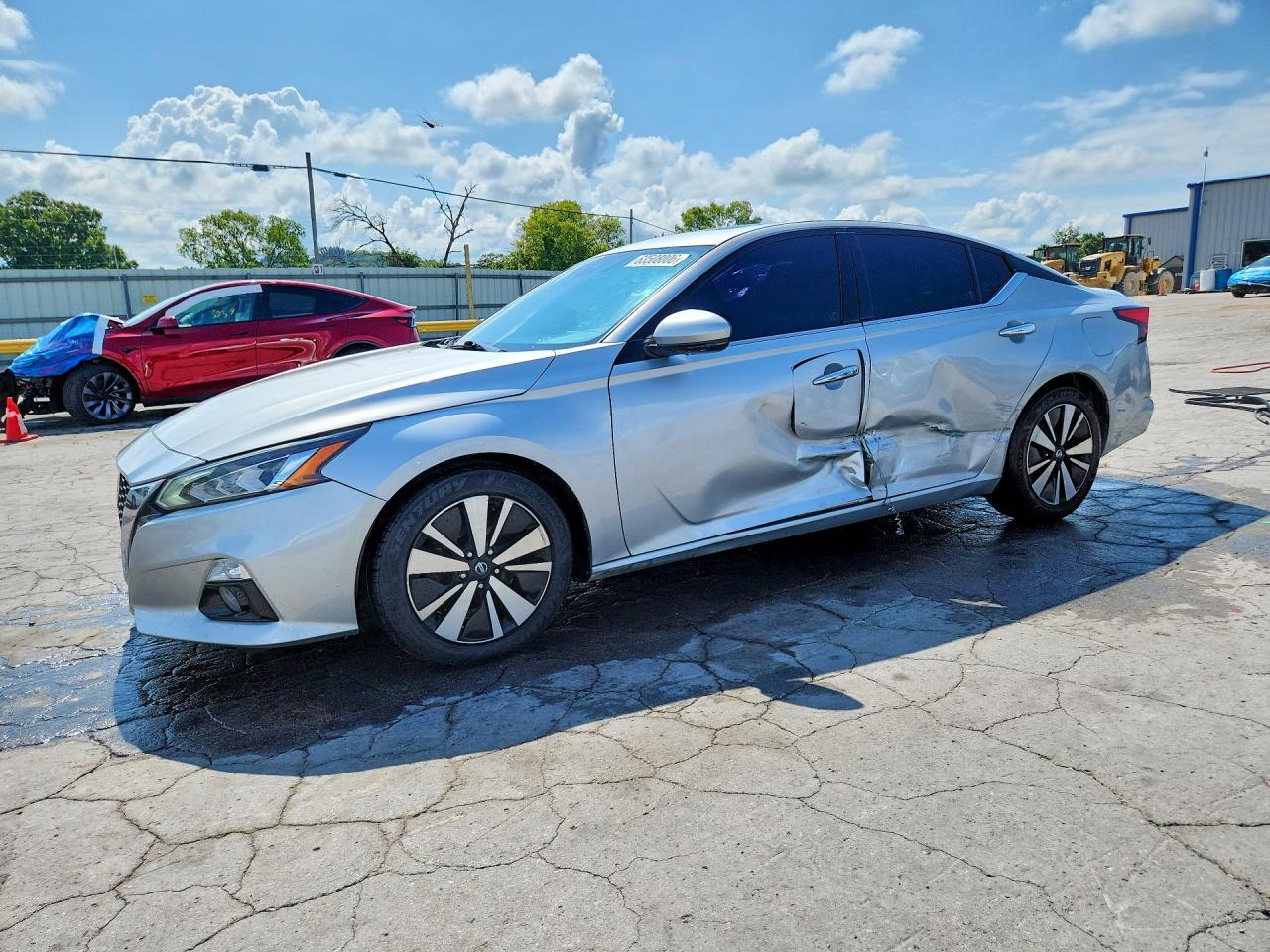 1N4BL4EV8KC235197 · 2019 NISSAN ALTIMA