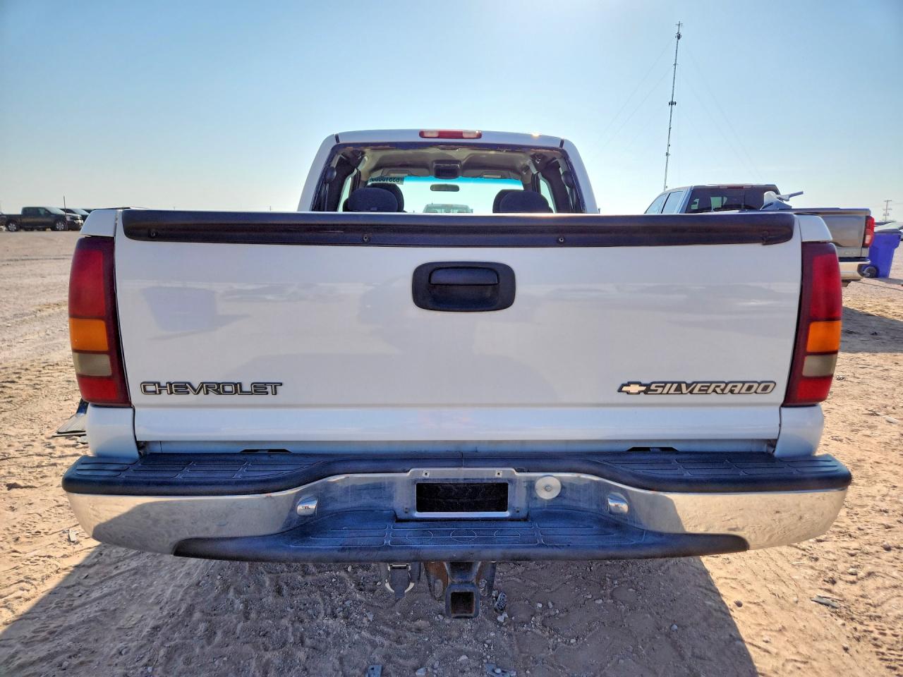 2GCEC19T211120338 · 2001 CHEVROLET SILVERADO · 6/12
