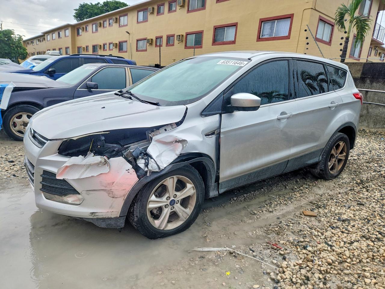 1FMCU0GX4FUC74304 · 2015 FORD ESCAPE