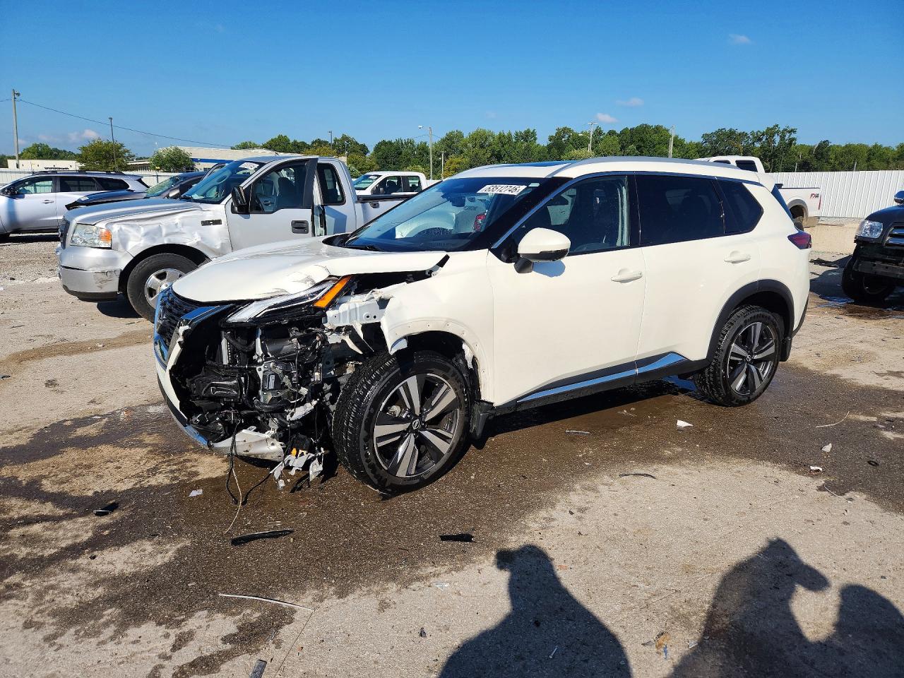 JN8BT3DD6NW276092 · 2022 NISSAN ROGUE