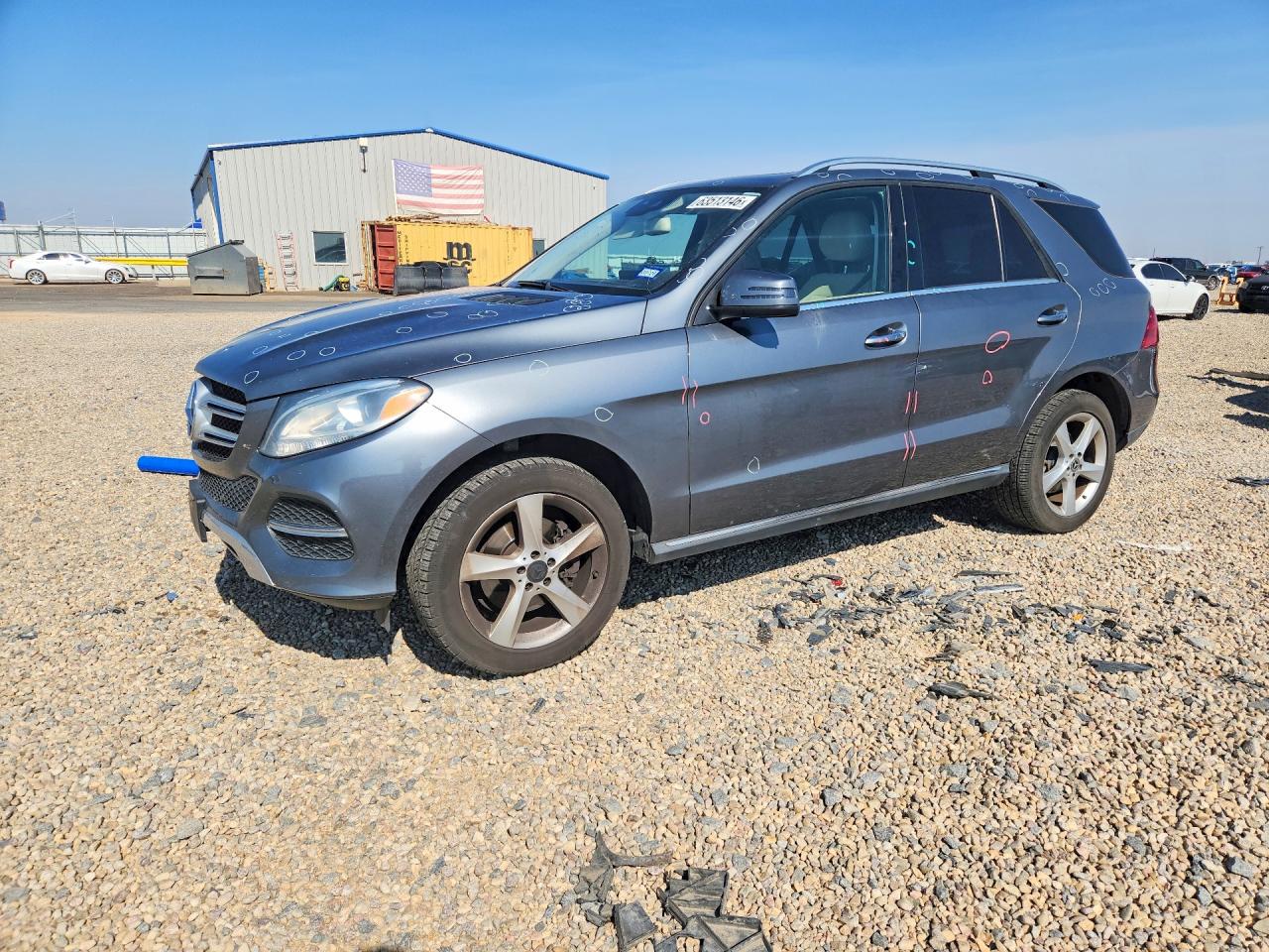 4JGDA5HB0JB000549 · 2018 MERCEDES-BENZ GLE