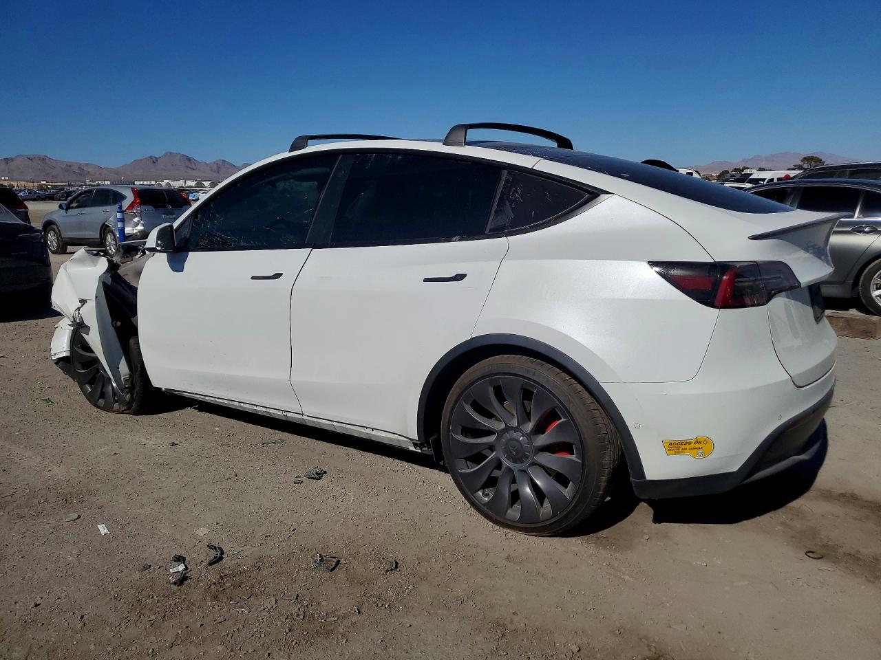 7SAYGDEF3NF416347 · 2022 TESLA MODEL Y · 2/14
