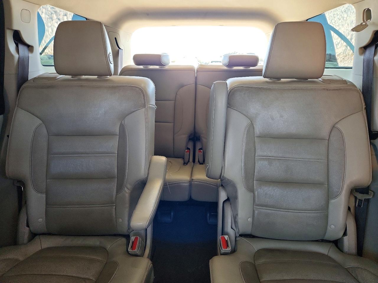 1GKKNXLS5HZ290957 · 2017 GMC ACADIA · 10/14