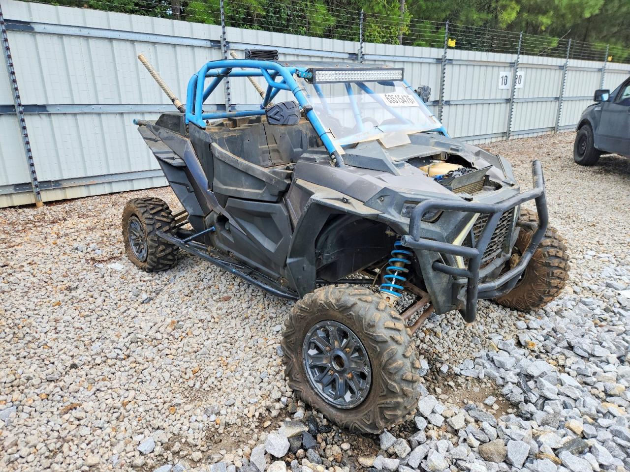 3NSVDE925KF423929 · 2019 POLARIS RZR