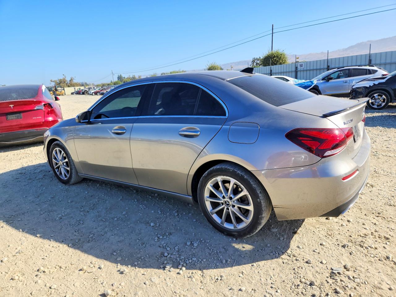 WDD3G4FBXKW022716 · 2019 MERCEDES-BENZ A · 2/12