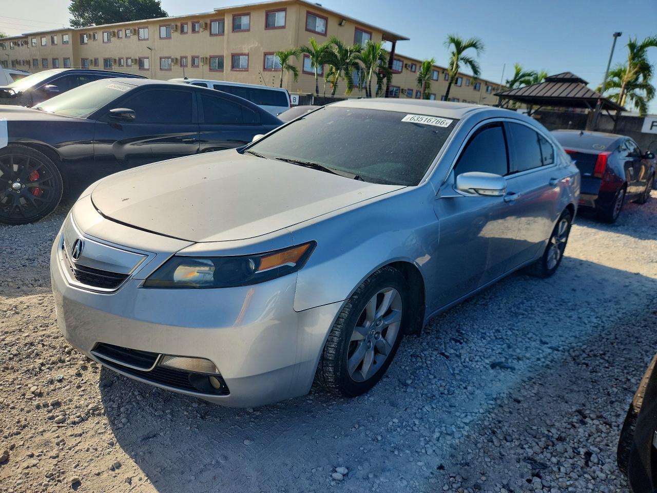 19UUA8F52CA035543 · 2012 ACURA TL