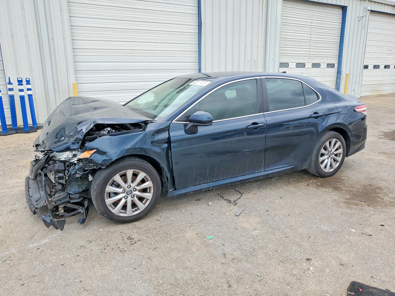 4T1B11HK2KU261753 · 2019 TOYOTA CAMRY