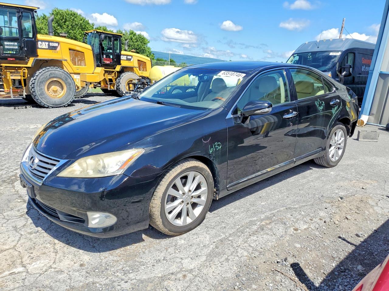 JTHBK1EG3A2406664 · 2010 LEXUS ES