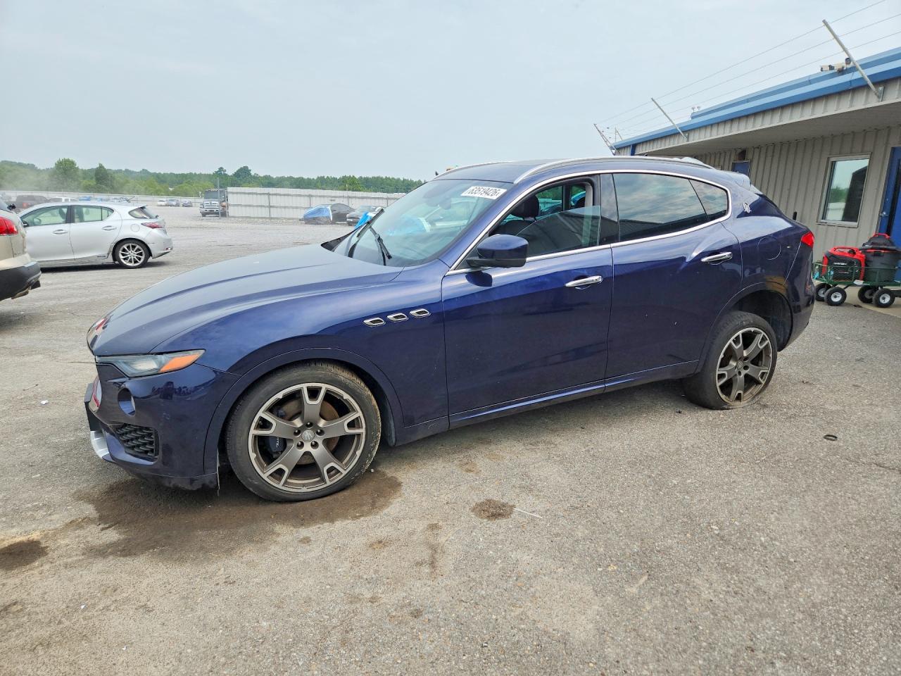 ZN661XUL2HX263371 · 2017 MASERATI LEVANTE