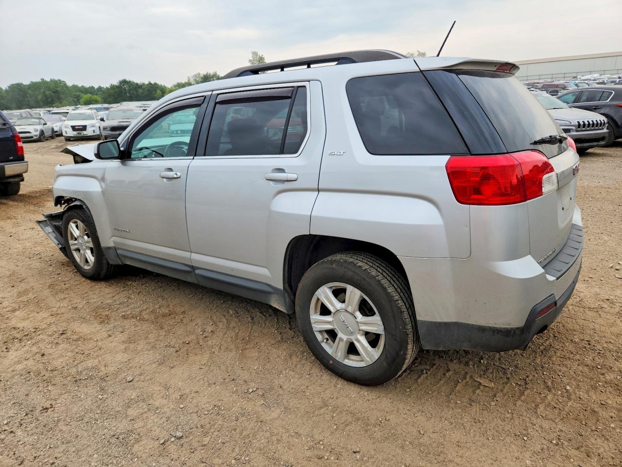 2GKFLXE32F6262863 · 2015 GMC TERRAIN · 2/13