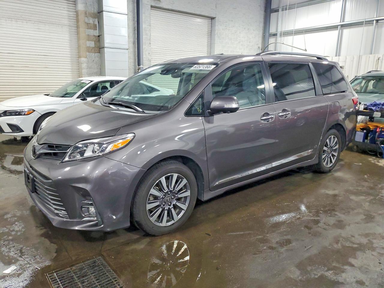 5TDDZ3DC3LS248693 · 2020 TOYOTA SIENNA